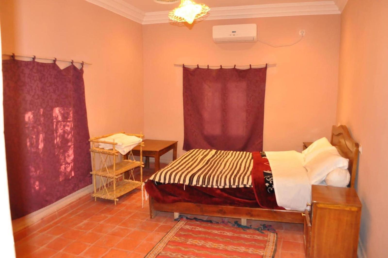 Bed and Breakfast Gite D'Etape Tamaloute Bou Tharar Экстерьер фото